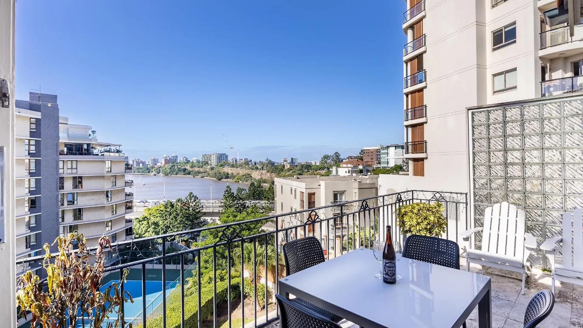 Riverside Heritage Chateau/Convenient/Free Carpark Μπρίσμπεϊν Διαμέρισμα